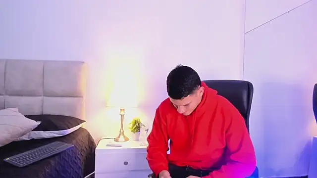 Chriss Diamond online show from May 29, 8:26 pm