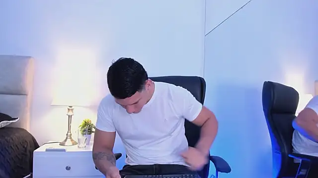 Chriss Diamond online show from June 1, 8:52 pm