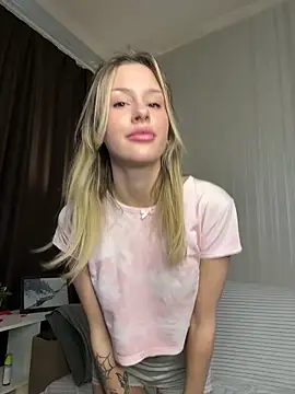 Soralow online show from March 30, 12:50 pm