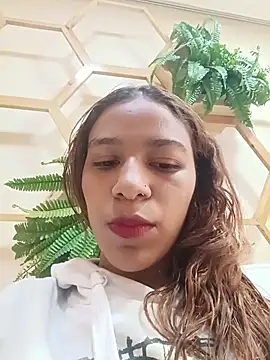 ValerieWoodsl online show from July 15, 6:26 pm