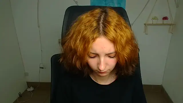 Butterfly Milly online show from June 17, 11:42 am