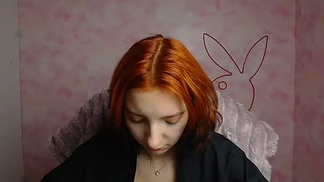Butterfly Milly online show from May 6, 11:36 am