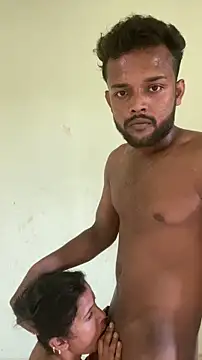 hornysofiya online show from April 13, 9:46 am