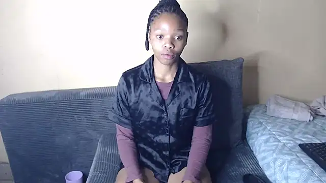 AmberGlowXO online show from May 21, 5:32 pm