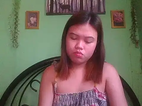 mae68902 online show from March 25, 2:33 am