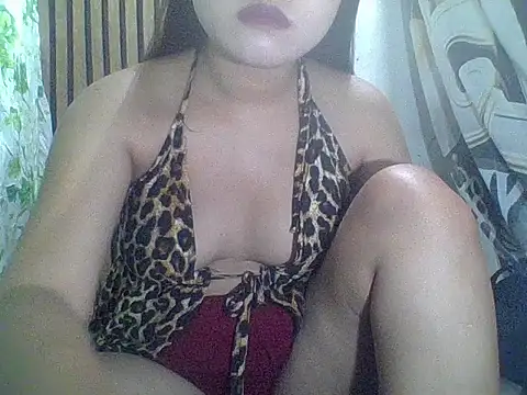 mae68902 online show from April 15, 7:58 pm