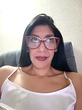 SamanthaRosse01  online show from April 23, 1:45 am