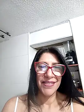 SamanthaRosse01  online show from April 21, 1:42 am