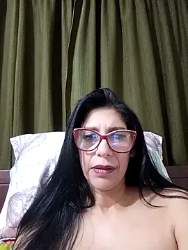 SamanthaRosse01  online show from April 24, 3:08 am