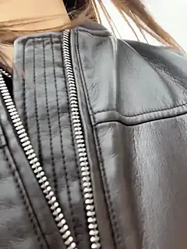 AnitaFly online show from April 23, 10:44 am