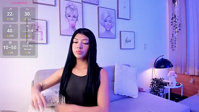 emilydolly  online show from June 2, 11:43 am