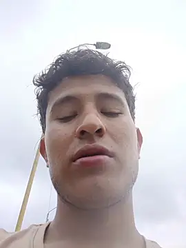 Snapshot of TwoMuchFun11 chatting on March 25, 5:56 pm TwoMuchFun11 online show from March 25, 5:56 pm