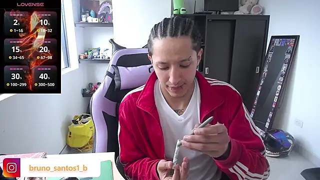 Bruno santos1 online show from May 25, 1:21 pm