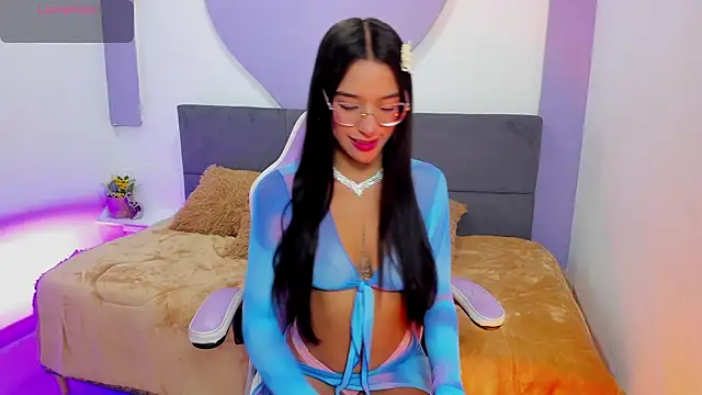 princess skinny  online show from April 21, 2:36 am