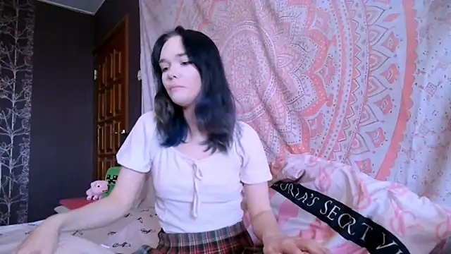baby onface online show from April 24, 8:38 am