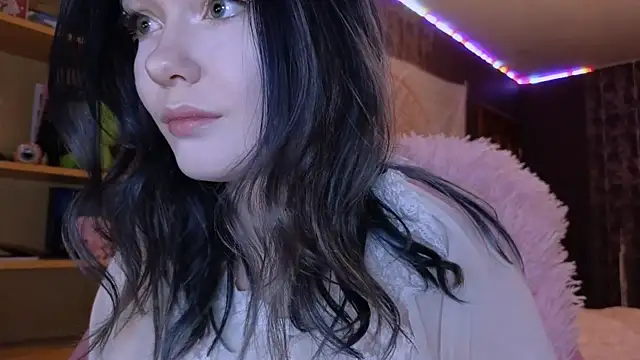 baby onface online show from June 15, 6:29 pm