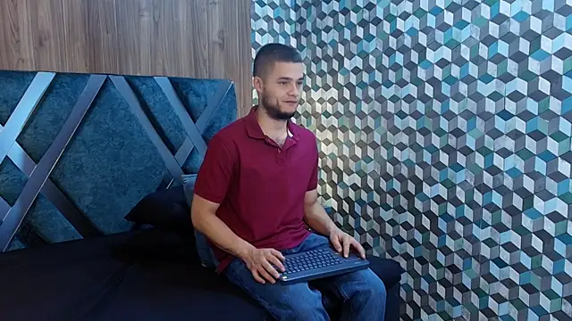 Joaho Fernandez online show from June 20, 10:15 pm