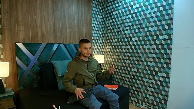 Joaho Fernandez online show from April 28, 8:57 pm