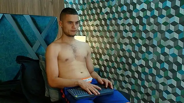 Joaho Fernandez online show from April 28, 2:27 am