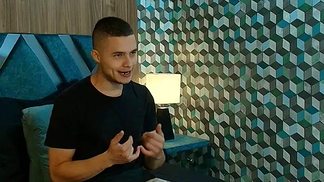 Joaho Fernandez online show from April 27, 9:02 pm