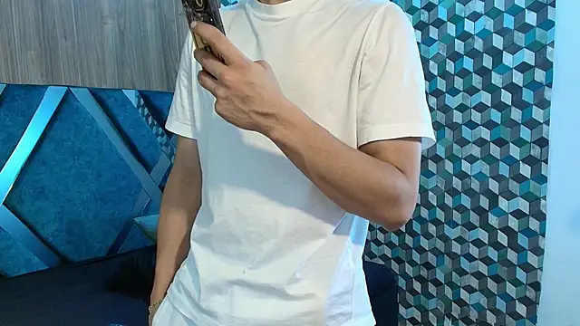 Joaho Fernandez online show from July 22, 1:24 pm