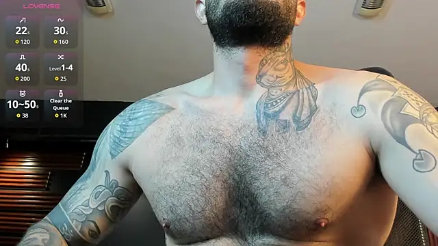 NICK OWEEN26 online show from May 9, 3:15 pm