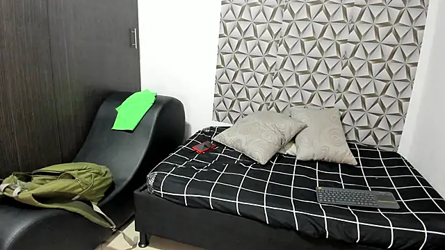 Benjamin lich online show from May 22, 6:06 pm