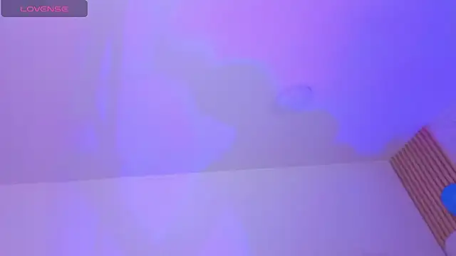 karamoss online show from July 9, 12:48 pm