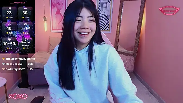 Snapshot of Soffi_x_x_ chatting on July 7, 7:09 am Soffi x x online show from July 7, 7:09 am