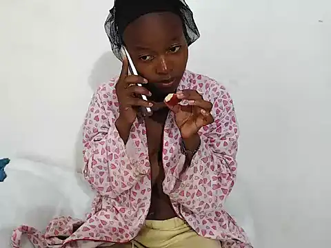 SexyPetite 22 online show from June 15, 9:47 pm