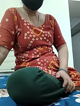 HeartlessGirl online show from March 28, 2:18 pm