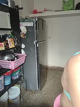 HeartlessGirl online show from May 26, 3:37 am