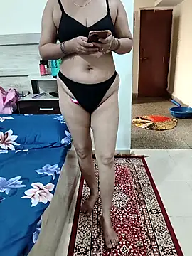 HeartlessGirl online show from April 7, 9:44 am