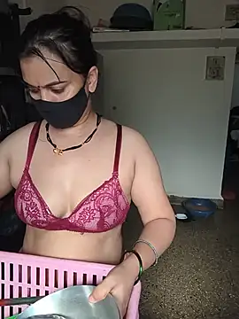 HeartlessGirl online show from May 22, 3:37 am