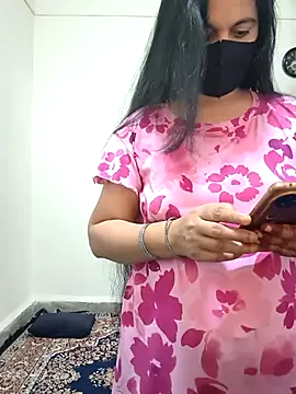 HeartlessGirl online show from April 26, 6:54 am