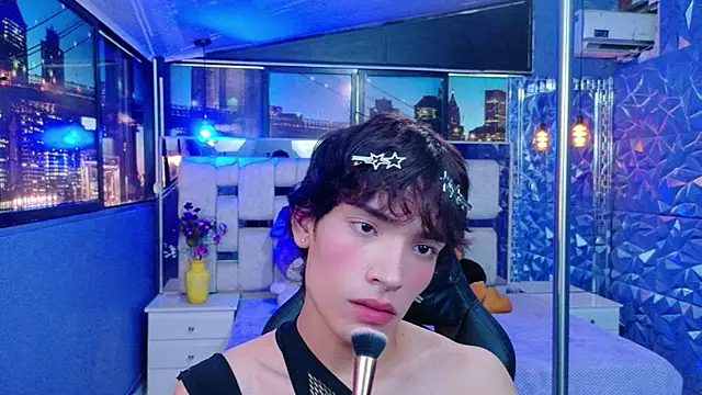 Snapshot of IsaacNovaa chatting on May 31, 9:04 pm IsaacNovaa online show from May 31, 9:04 pm