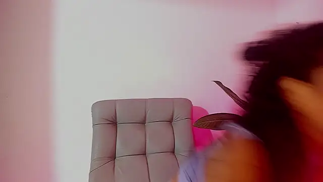 DakotaStills  online show from March 28, 3:51 am