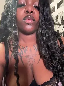 Nyla xox online show from April 10, 10:17 pm