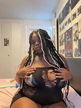 Nyla xox online show from June 5, 8:47 pm