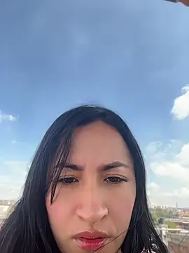 kimberly peter online show from April 22, 2:24 pm