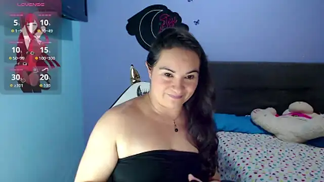 kyra sol online show from March 29, 8:21 pm