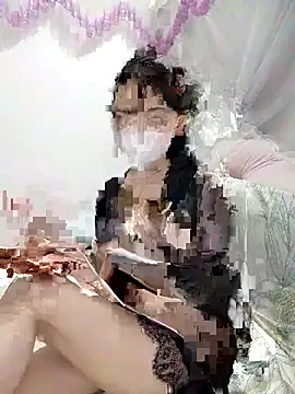 Xiangchuu online show from April 25, 2:14 pm