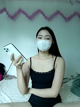 Xiangchuu online show from May 5, 5:32 am