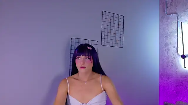 Snapshot of Mikavelvet08 chatting on April 16, 9:39 pm Mikavelvet08 online show from April 16, 9:39 pm
