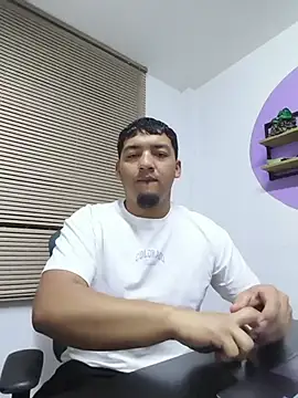 Itsdavidxxx online show from June 28, 10:21 am