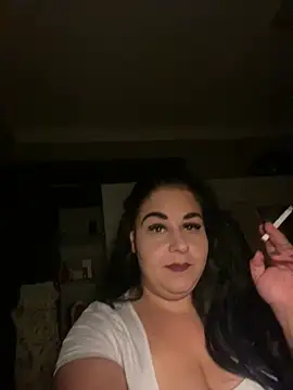 Snapshot of Szandra26 chatting on July 14, 12:21 am Szandra26 online show from July 14, 12:21 am