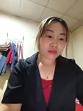 he-se-kin online show from March 29, 11:45 am