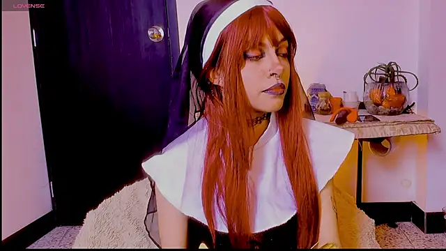 Nyxara- online show from April 3, 7:09 pm