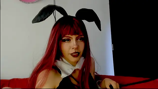 Snapshot of Nyxara- chatting on May 24, 5:24 pm Nyxara- online show from May 24, 5:24 pm