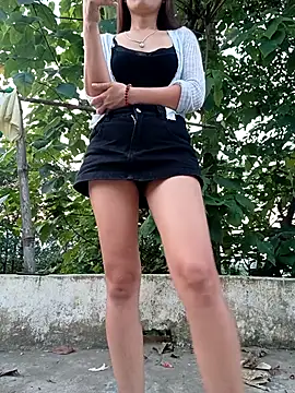 Snapshot of Aurora_Nova chatting on June 1, 11:32 am Aurora Nova online show from June 1, 11:32 am